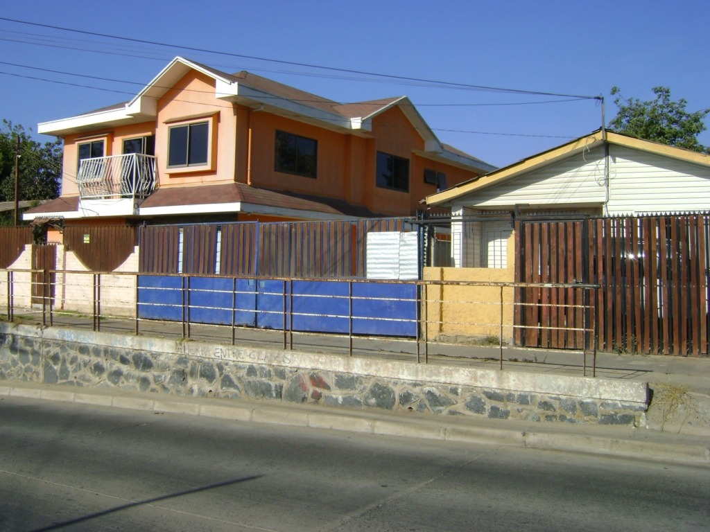 Gran casa de 280 mts2, con terreno de 870 mts2