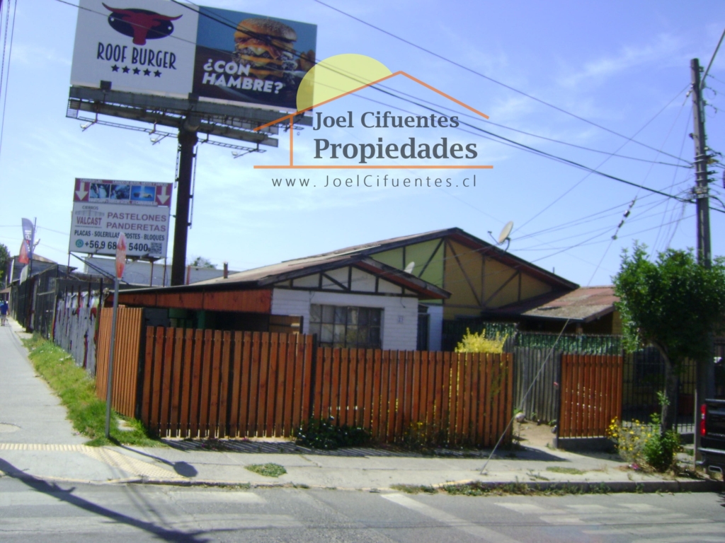 Casa belloto 2000, sólida, ubicada en el Troncal Urbano.