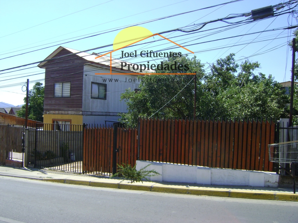 Casa sólida con terreno de 500 mts2
